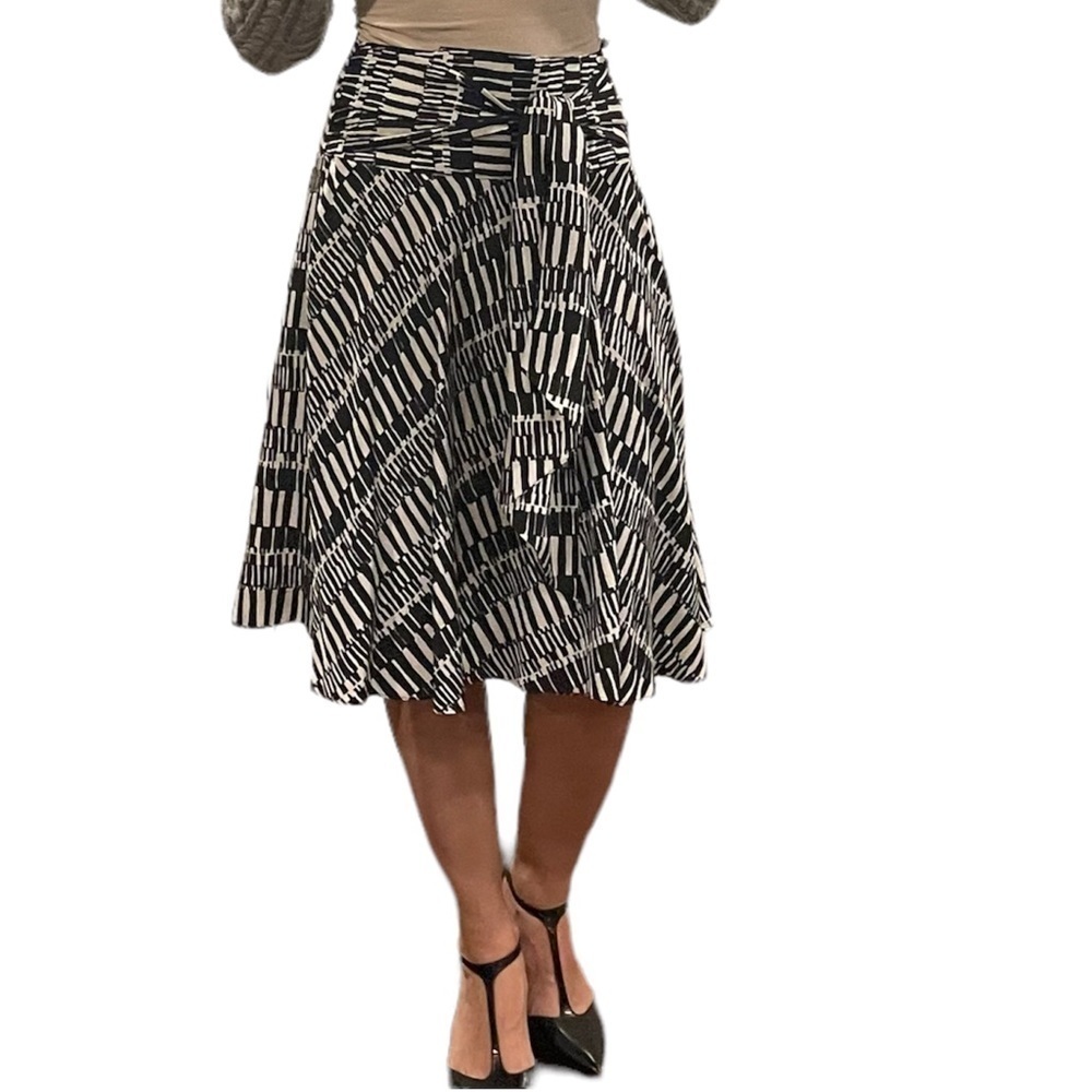 Club Monaco Silk Black And White Skirt